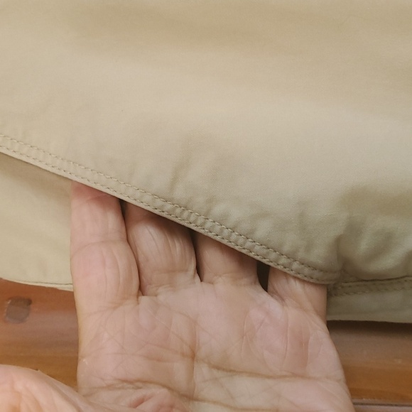 Vans, men's off the wall khaki pants. Straight leg. Size 32. Four pockets. Nice - Picture 3 of 12